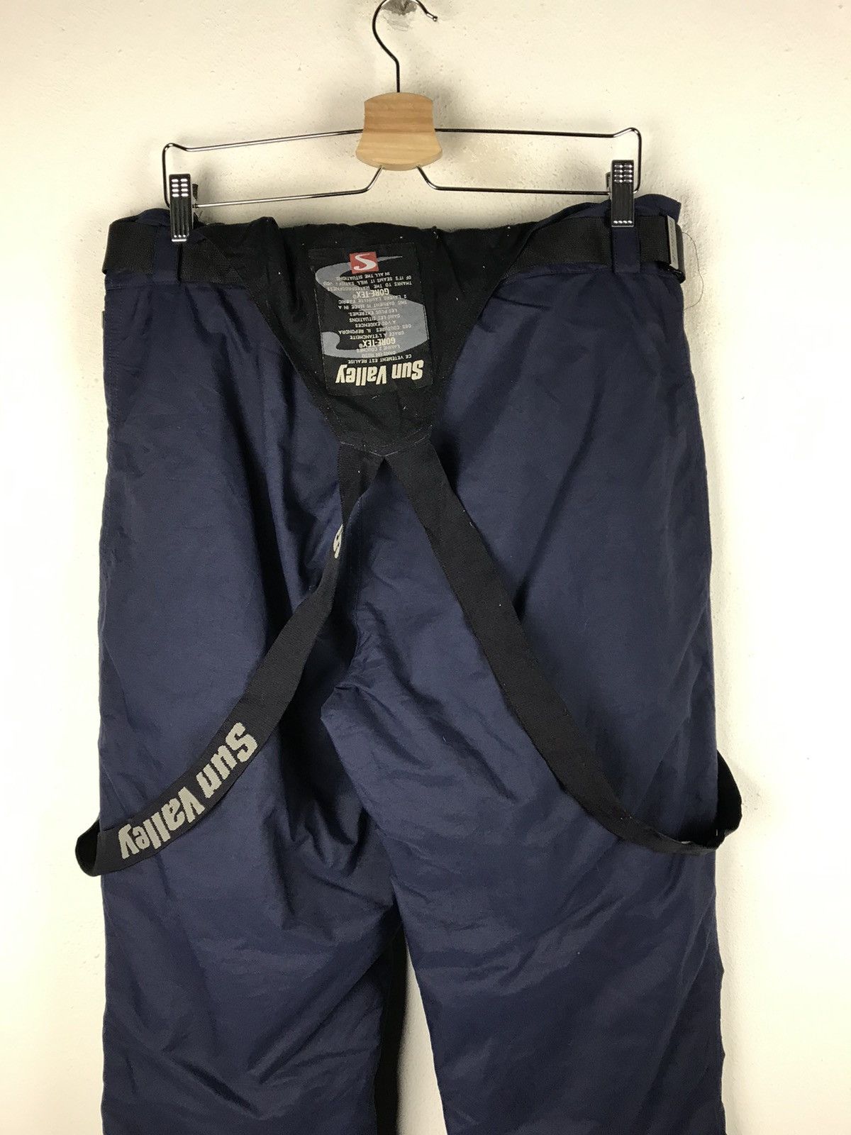 Japanese Brand 🔥SALE🔥SUN VALLEY BIB PANTS GORE-TEX Size US 38 / EU 54 - 7 Thumbnail