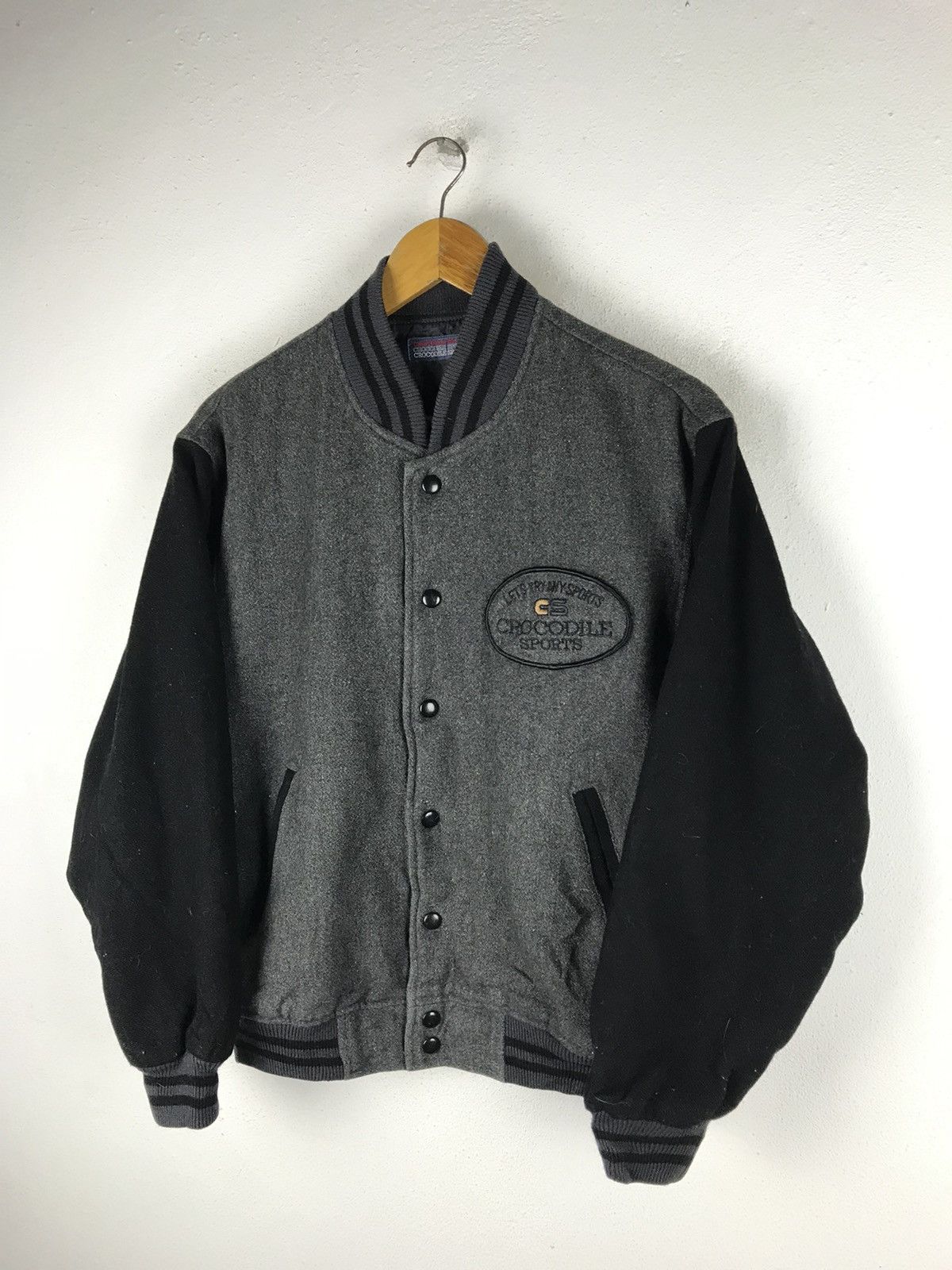 Japanese Brand Crocodile Sports Varsity Jacket - Gray and Black Vintage Size US M / EU 48-50 / 2 - 5 Thumbnail