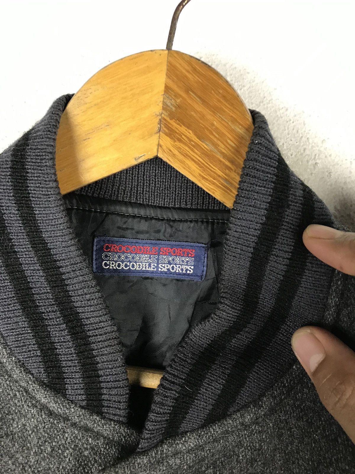 Japanese Brand Crocodile Sports Varsity Jacket - Gray and Black Vintage Size US M / EU 48-50 / 2 - 7 Thumbnail