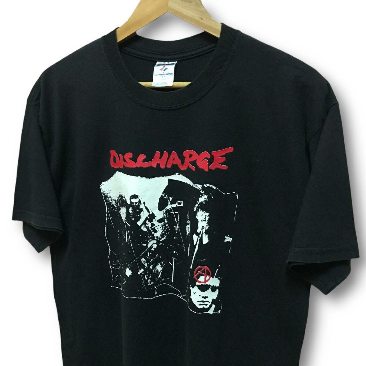 Band Tees Vintage Discharge D-Beat Hardcore Crust Punk Rock T Shirt Size US M / EU 48-50 / 2 - 2 Thumbnail