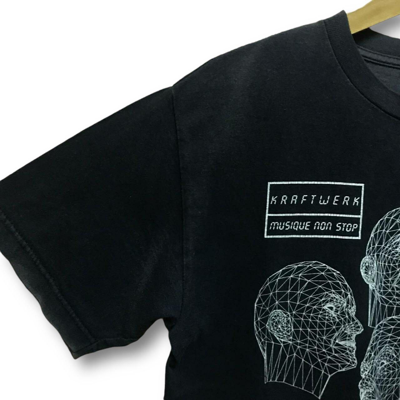 Band Tees × Vintage Vintage Kraftwerk Musique Non Stop Electro Synth Pop T Shirt Size US M / EU 48-50 / 2 - 5 Thumbnail