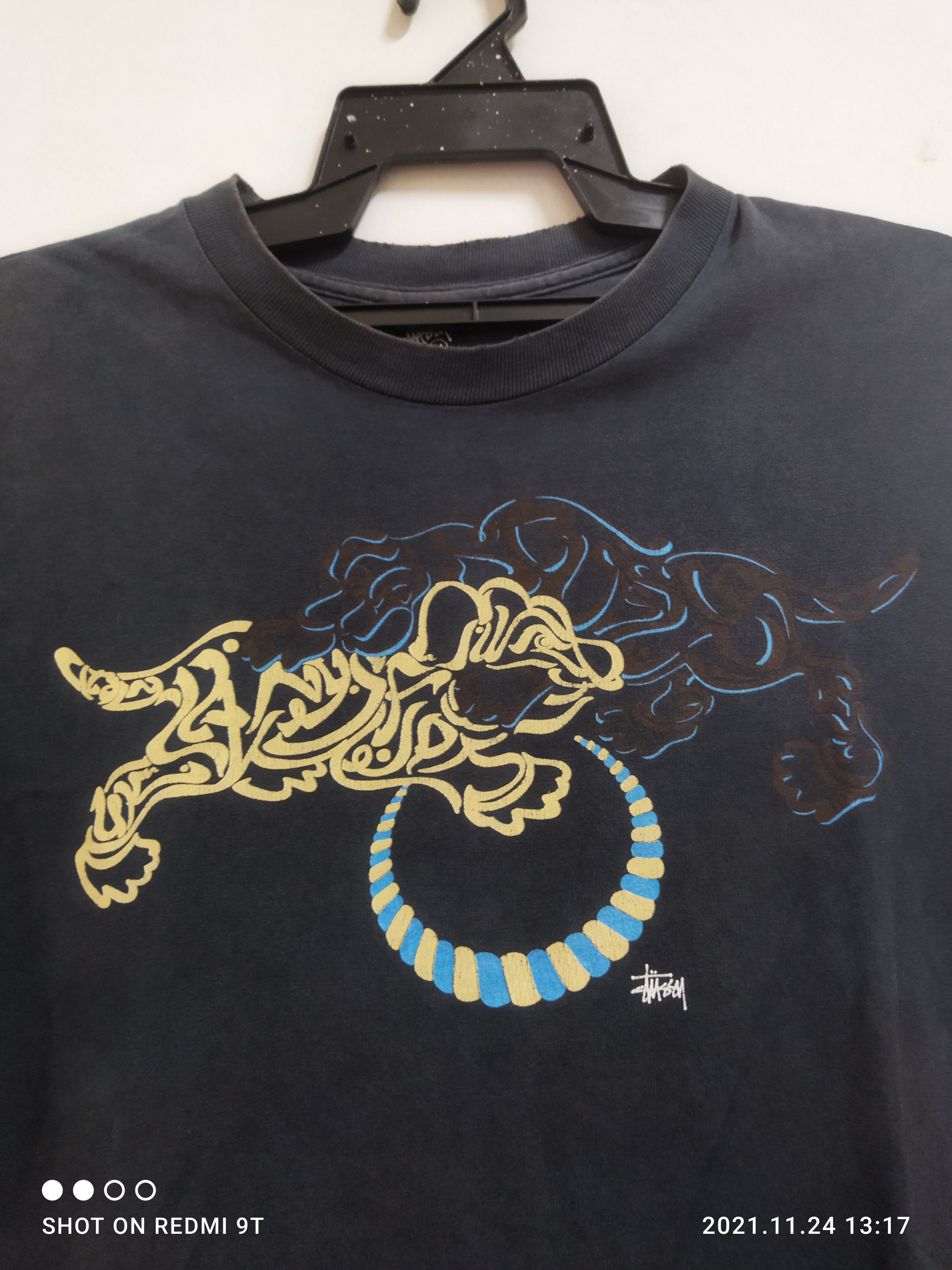 Stussy Stussy t shirt distressed collar Size US M / EU 48-50 / 2 - 2 Thumbnail