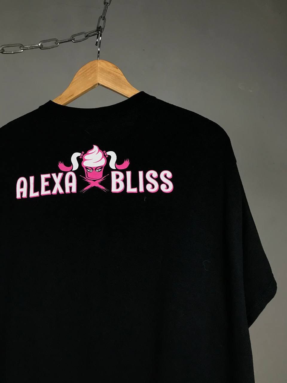 WWE Alexa Bliss WWE WWF wrestling vintage overprinted tee Size US XL / EU 56 / 4 - 7 Thumbnail