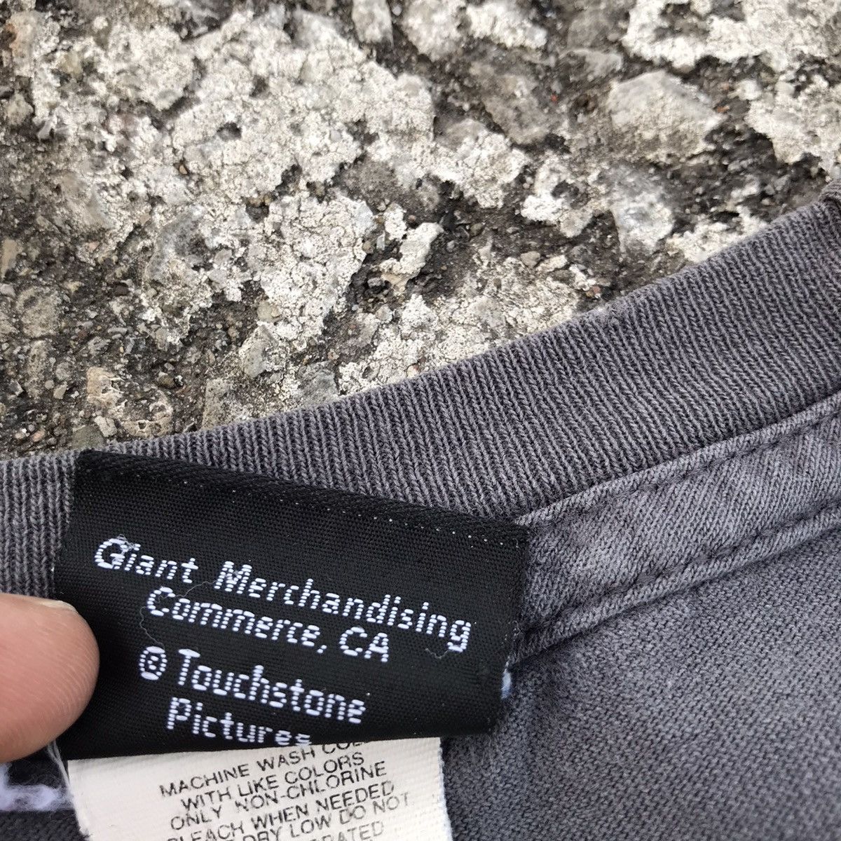 Vintage Vintage The Nightmare before Christmas t shirt Giant Sz XL Size US XL / EU 56 / 4 - 5 Thumbnail