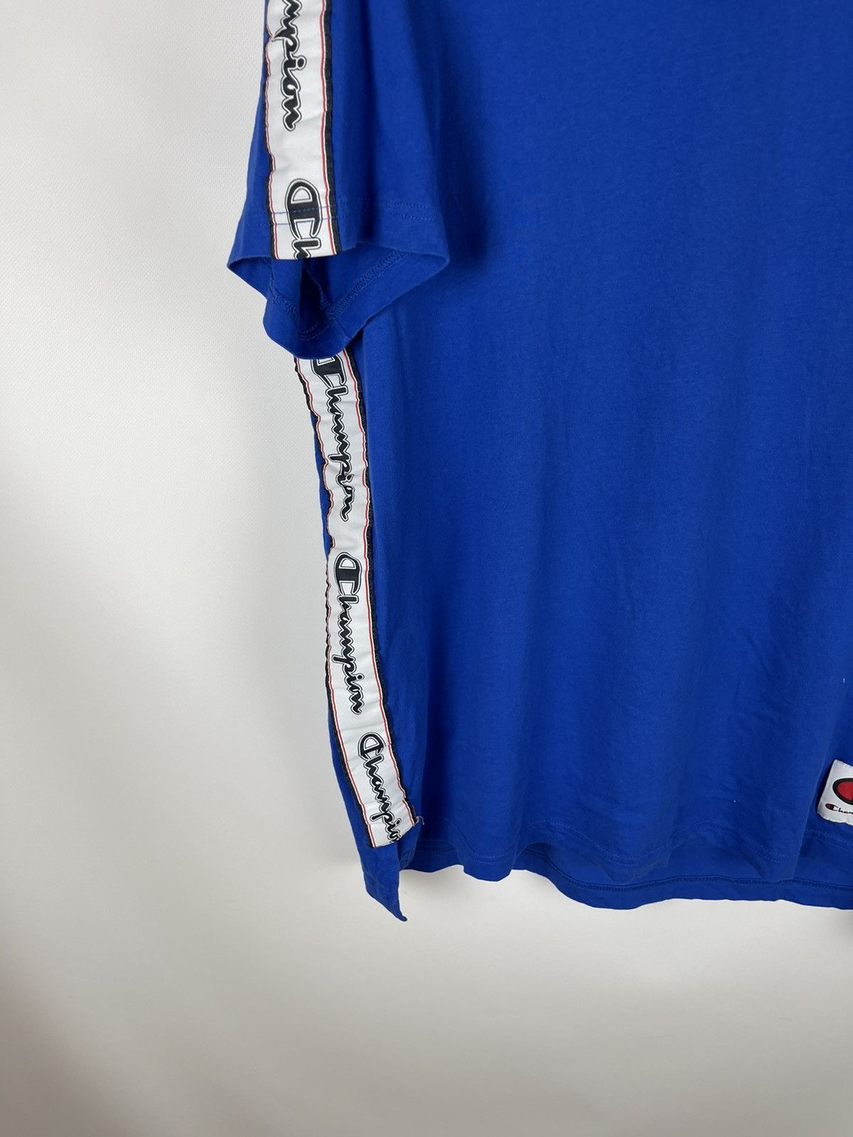 Champion Champion blue logo tee shirt with sleeves and body stripes Size US XL / EU 56 / 4 - 3 Thumbnail