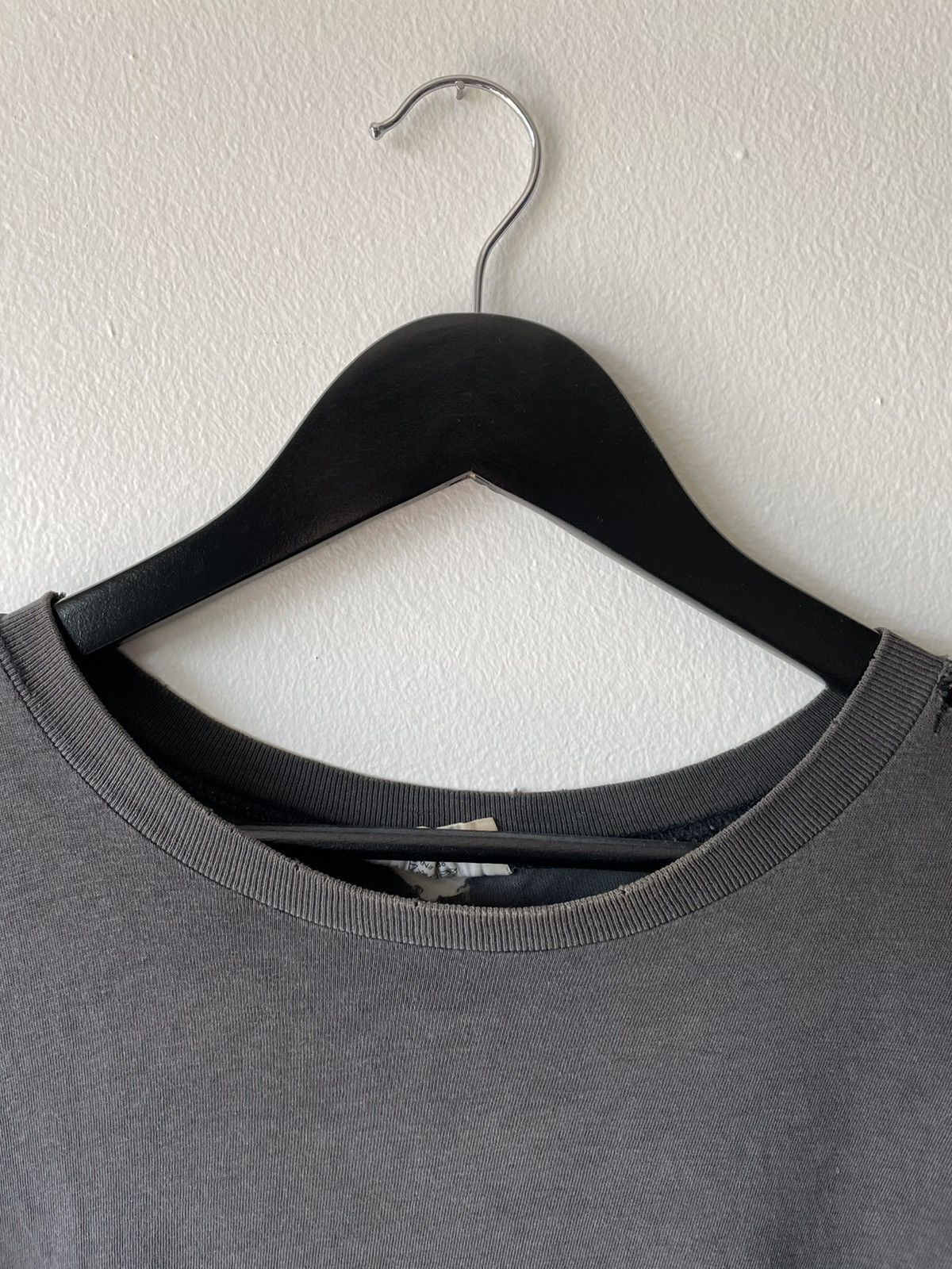 Vintage VINTAGE THRASHED FADED CALVIN KLEIN T-SHIRT Size US L / EU 52-54 / 3 - 10 Thumbnail