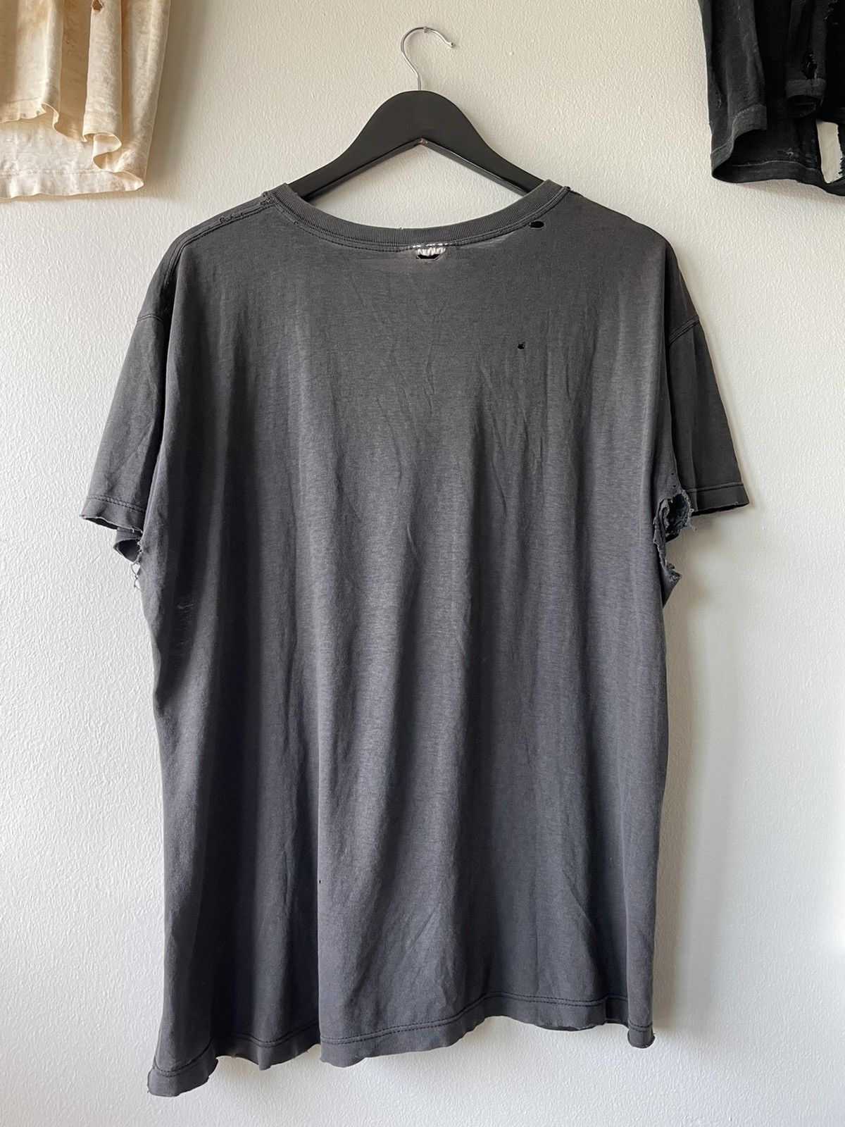 Vintage VINTAGE THRASHED FADED CALVIN KLEIN T-SHIRT Size US L / EU 52-54 / 3 - 12 Thumbnail