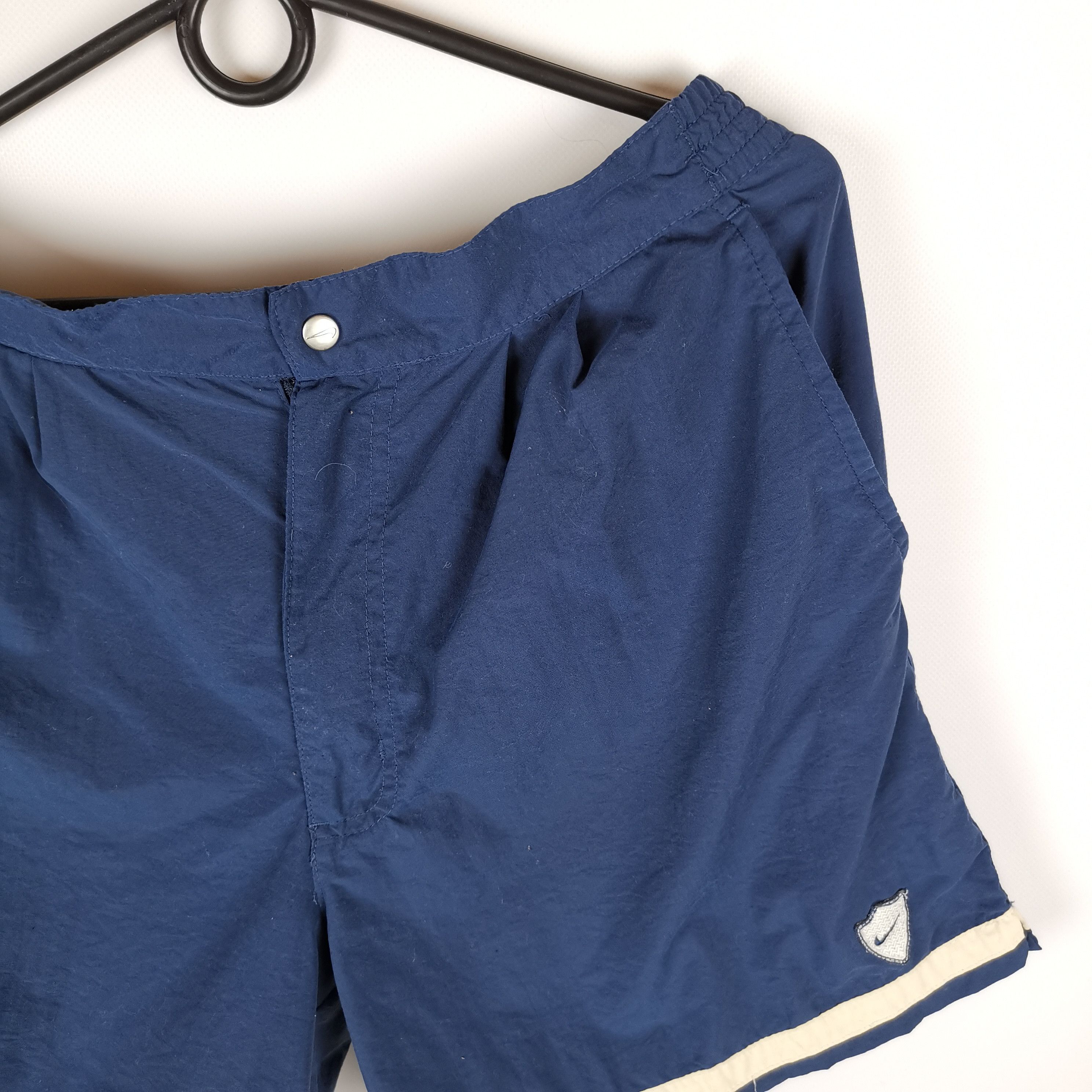 Nike Nike 90s vintage double swoosh shorts Size US 32 / EU 48 - 4 Thumbnail