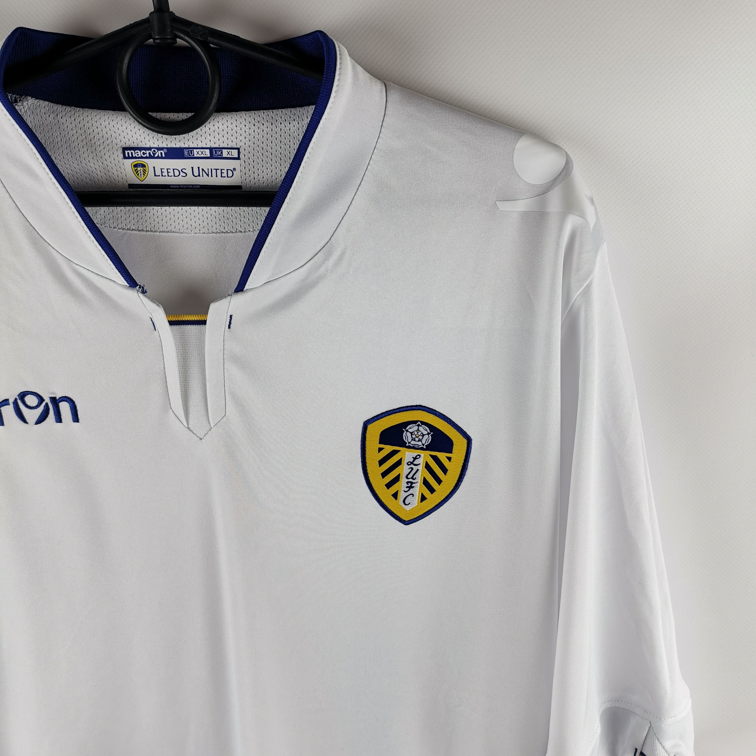 Macron Macron Leeds United 2014 2015 home soccer jersey football Size US XL / EU 56 / 4 - 3 Thumbnail