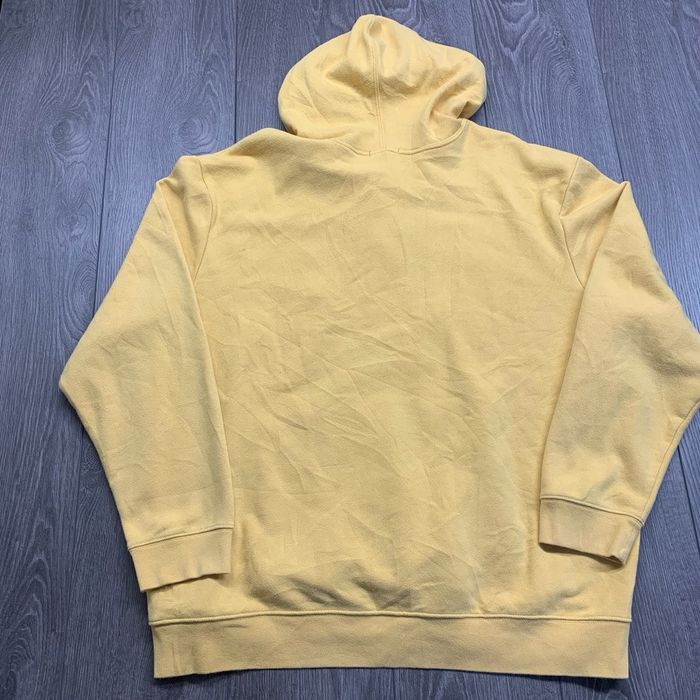 Yellow gap discount hoodie lil peep