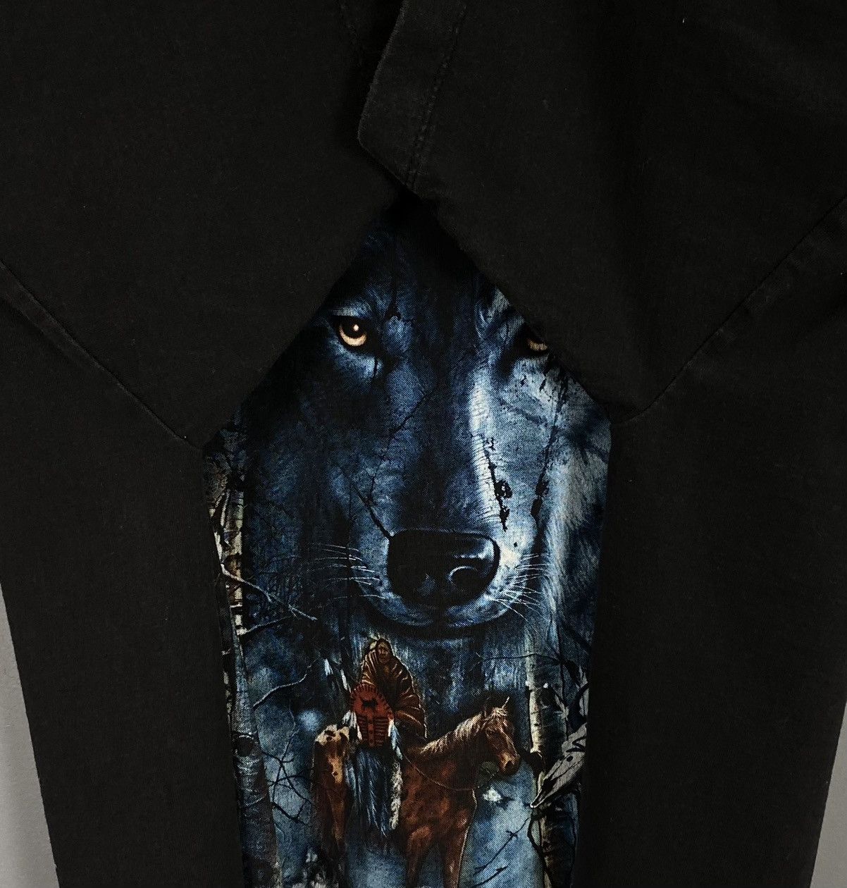 Vintage Wild Copyright Print Wolf Indians American Tee Black Vintage Size US XL / EU 56 / 4 - 5 Thumbnail