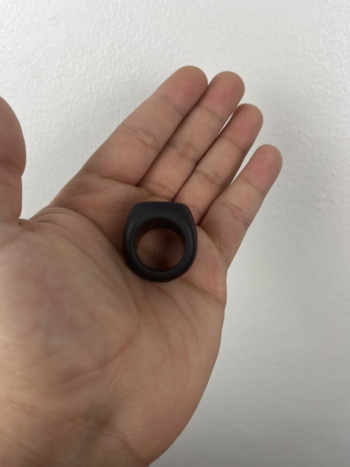 Number (N)ine Number Nine Rubber Skull Ring | Grailed