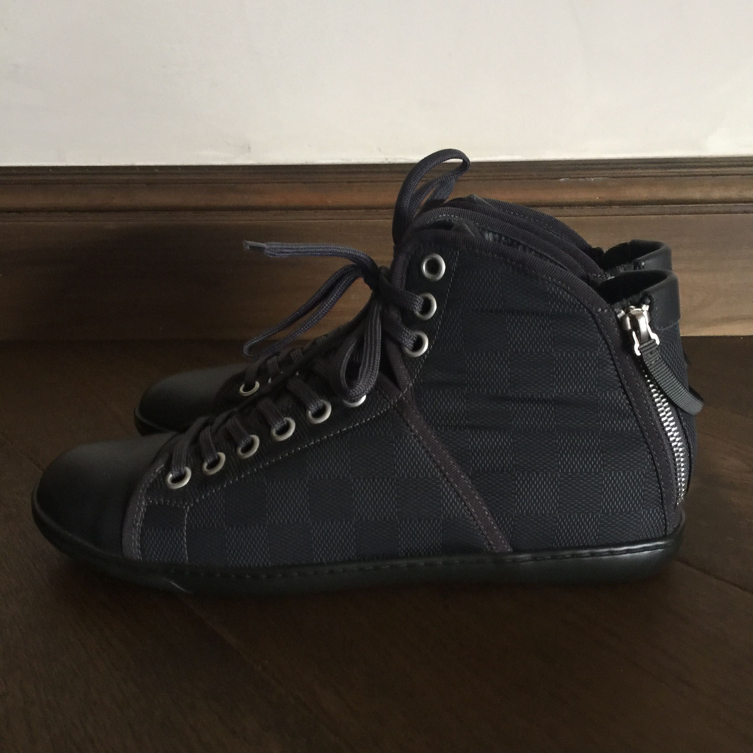 Axel High Top Sneaker