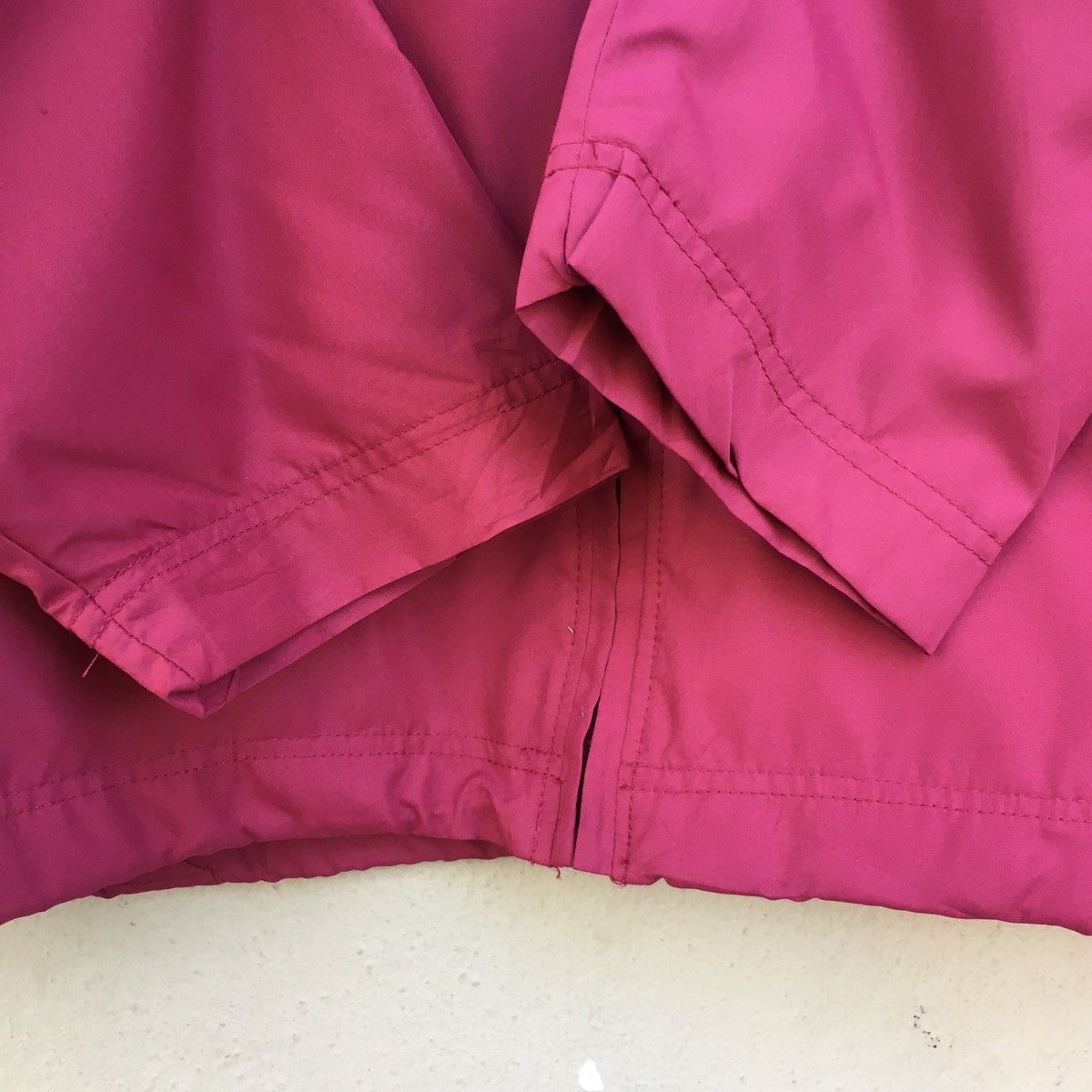 Athletic Works Athletic Club Red Windbreaker Size US L / EU 52-54 / 3 - 4 Thumbnail