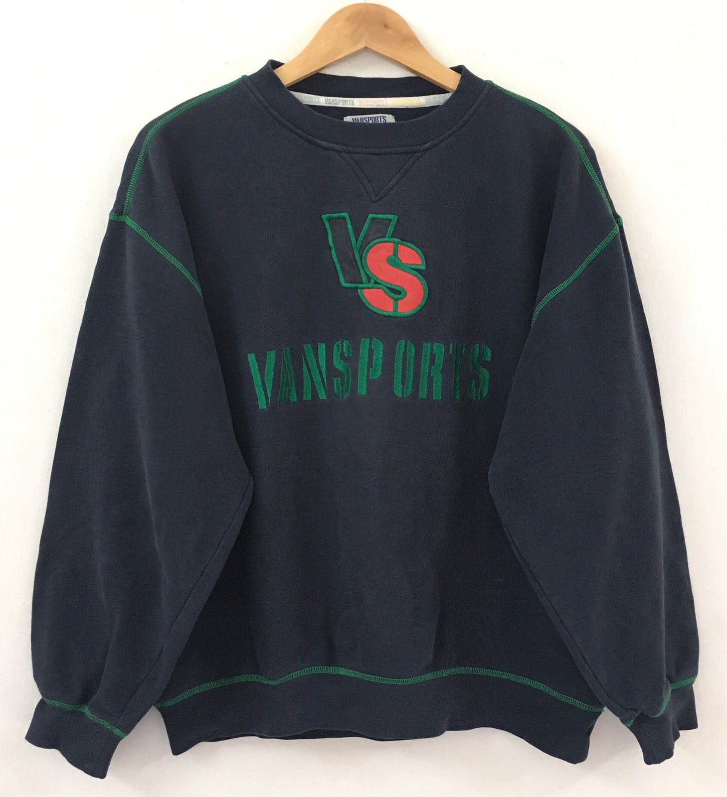 Vans Vansports Spellout Sweatshirt Skateboarding Style Size US L / EU 52-54 / 3 - 1 Thumbnail