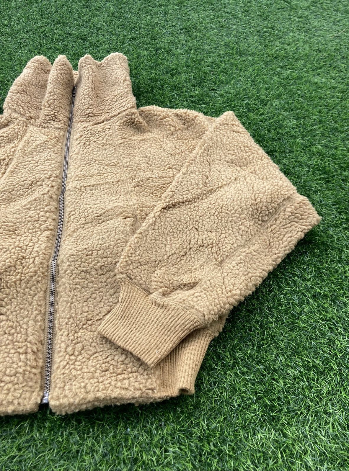 Christophe Lemaire CHRISTOPHER LEMAIRE X UNIQLO SHERPA JACKET Size US S / EU 44-46 / 1 - 4 Thumbnail
