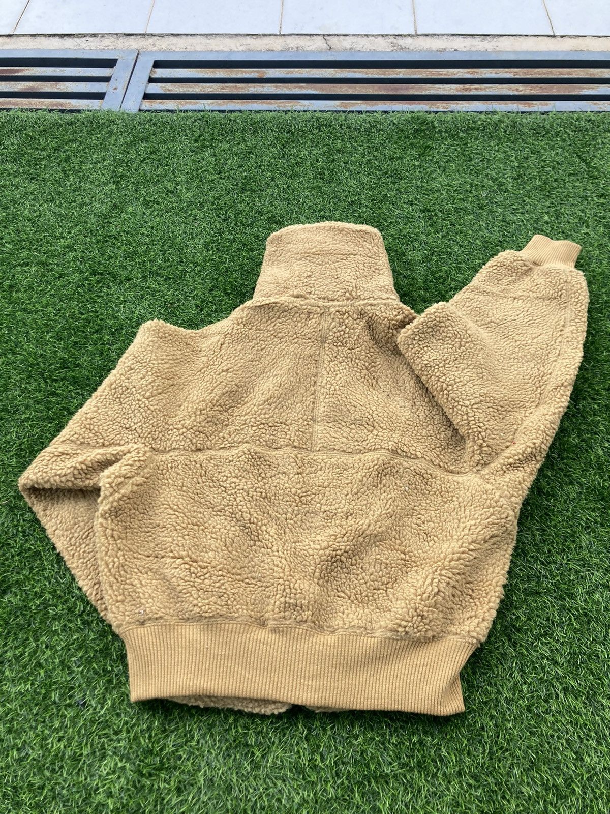 Christophe Lemaire CHRISTOPHER LEMAIRE X UNIQLO SHERPA JACKET Size US S / EU 44-46 / 1 - 2 Thumbnail