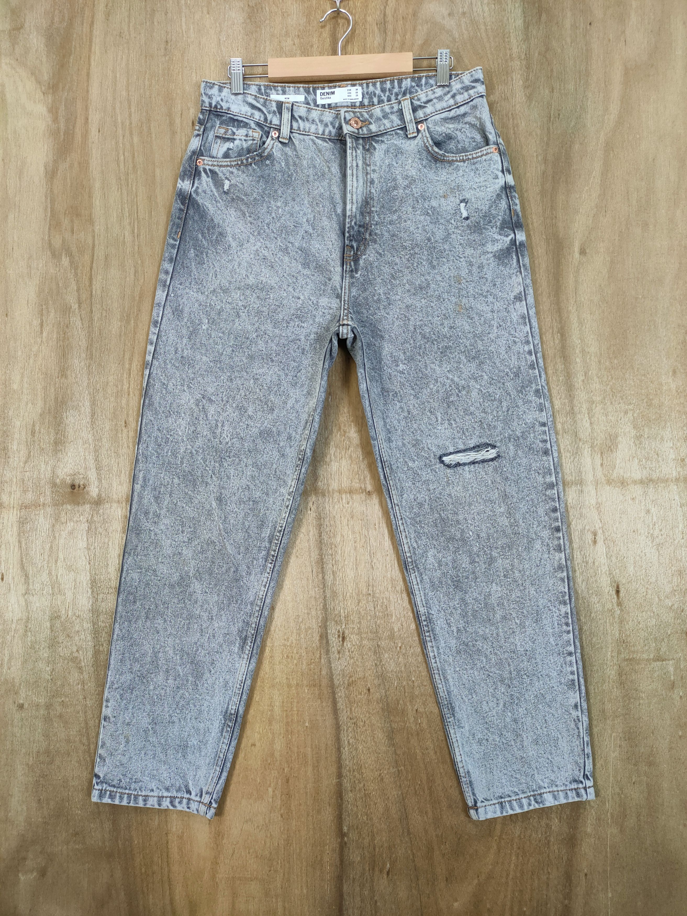 Japanese Brand VINTAGE JAPANESE FADED BLACK ACID WASH JEANS DENIM PANTS Size US 30 / EU 46 - 1 Thumbnail