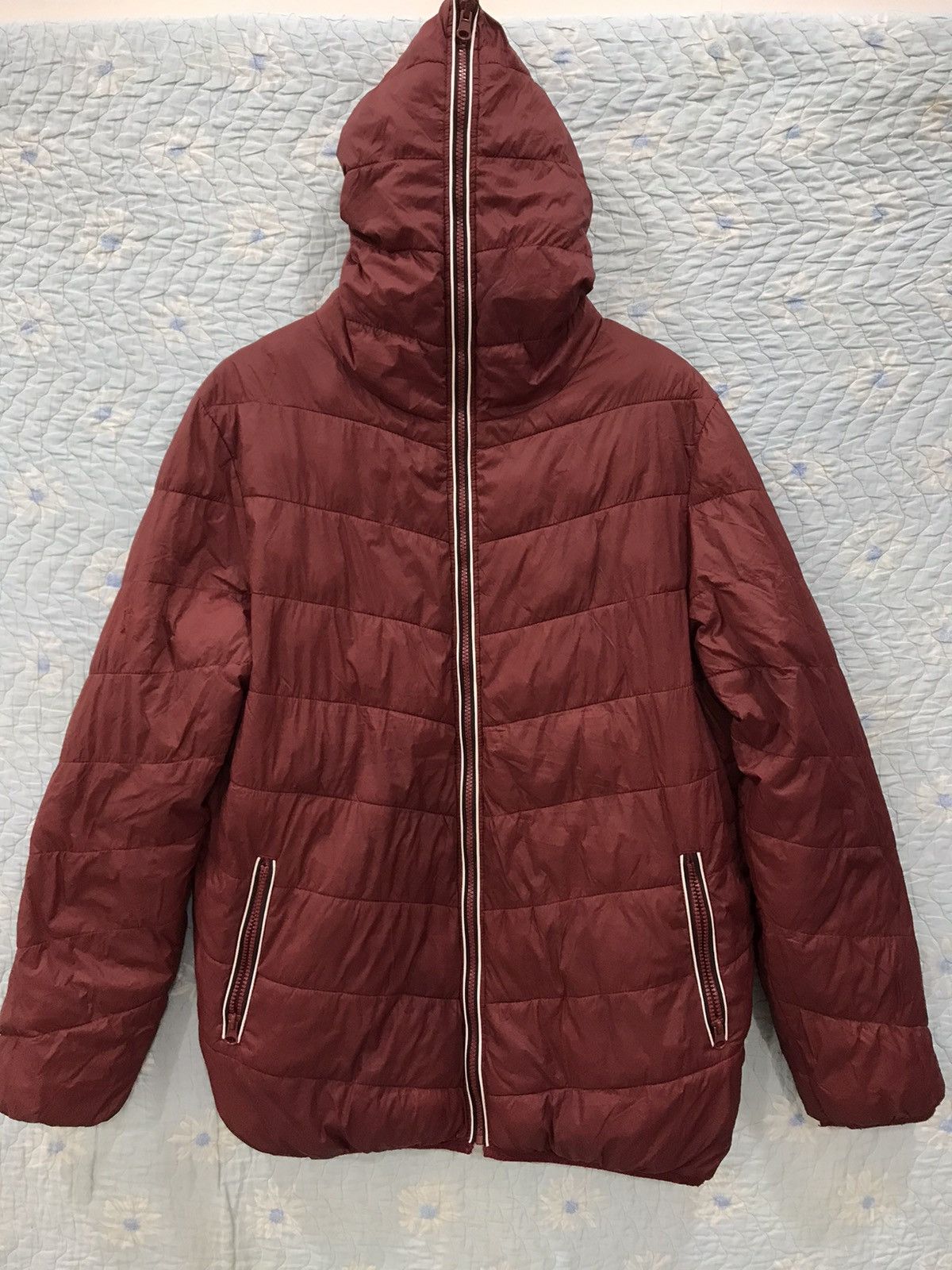 C33. GILEVANS RIVERSIBLE JACKET