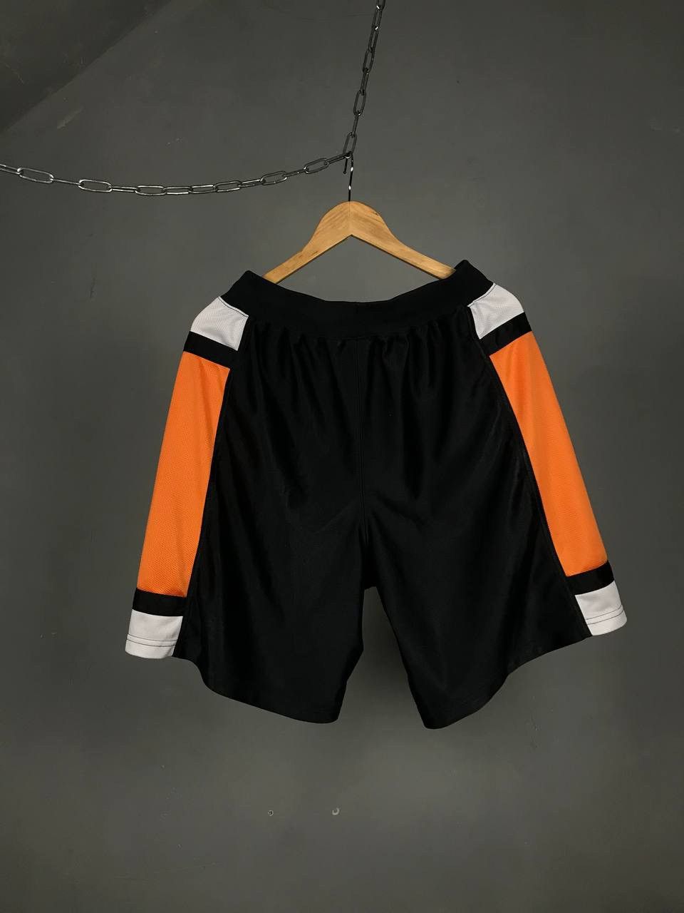 Nike × Vintage Nike swoosh streetwear vintage sportswear shorts Size US 34 / EU 50 - 5 Thumbnail