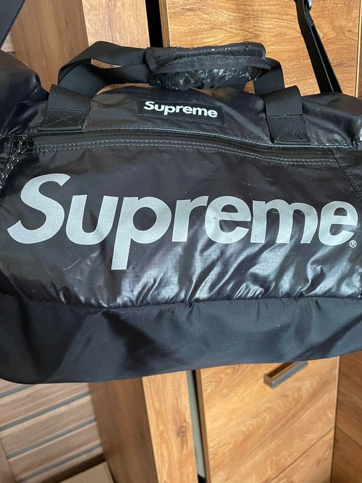 Supreme duffle sales bag fw17