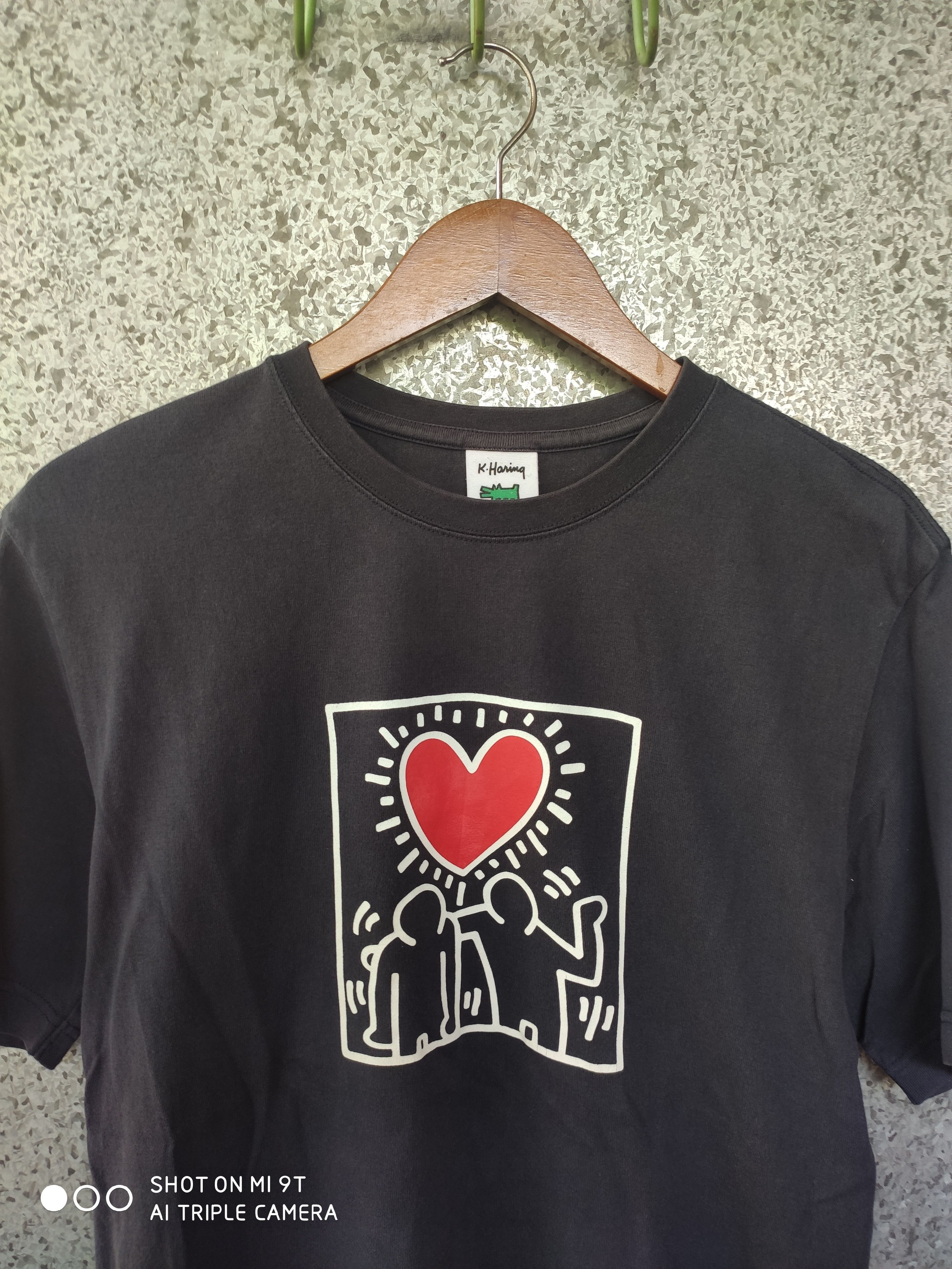 Keith Haring Keith Haring X Uniqlo t shirt Size US M / EU 48-50 / 2 - 1 Thumbnail