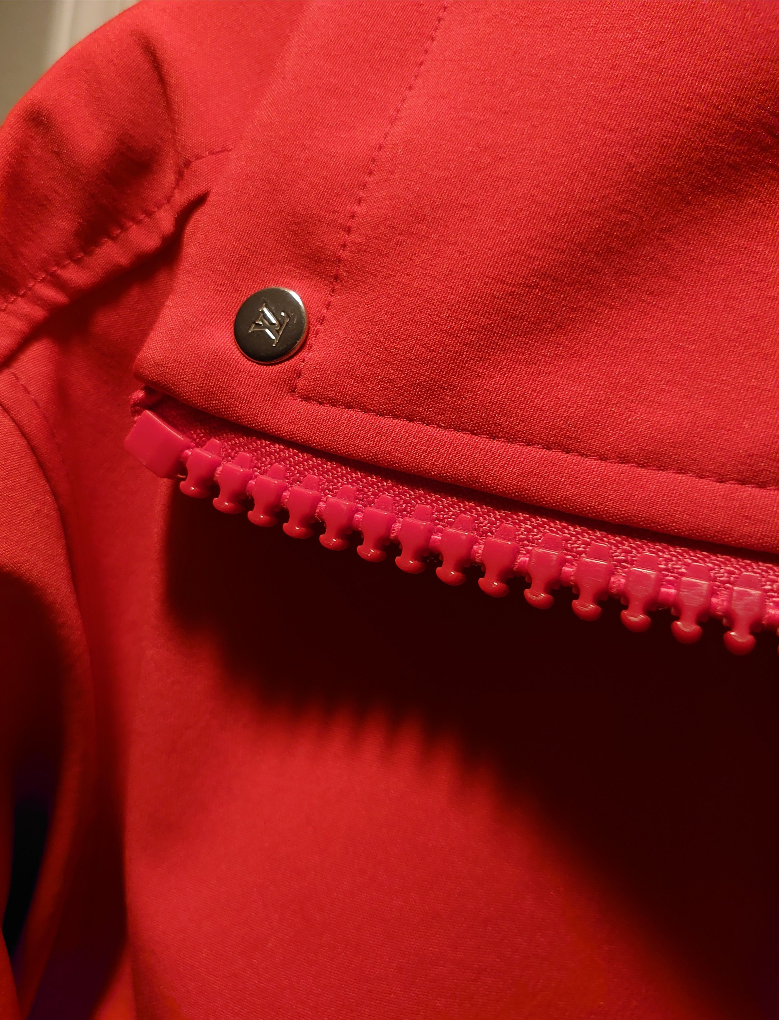 Louis Vuitton × Virgil Abloh 3-in-1 Red Parka SS19 Collection Size US L / EU 52-54 / 3 - 14 Thumbnail
