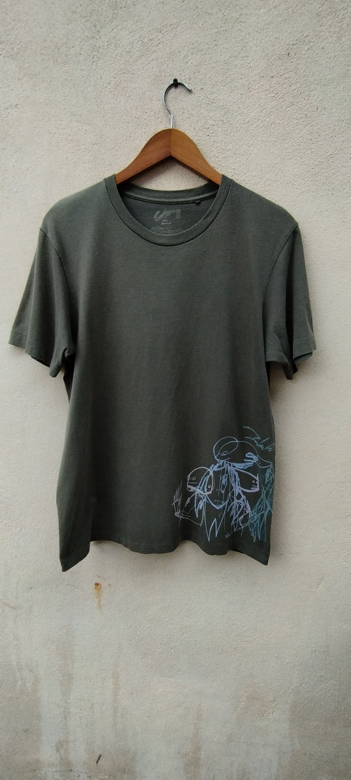 Futura × Uniqlo 🔥 Futura X Uniqlo t shirt Size US M / EU 48-50 / 2 - 1 Thumbnail