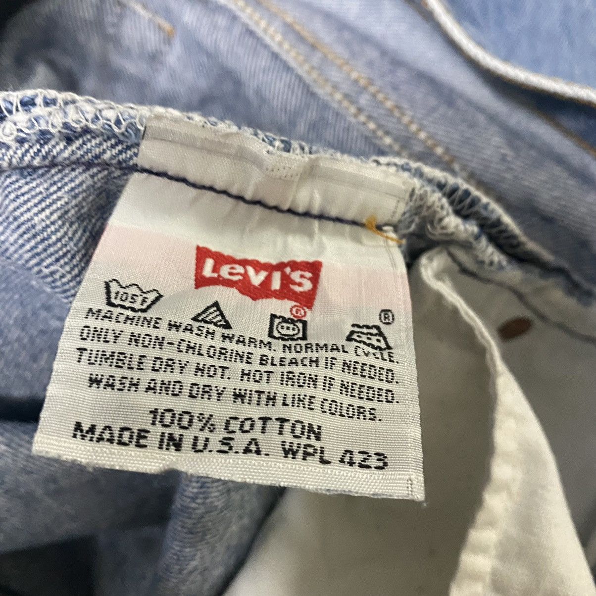 Levi's Vintage 90s Levis 501 Distressed Jeans 31x30 Size US 31 - 16 Thumbnail