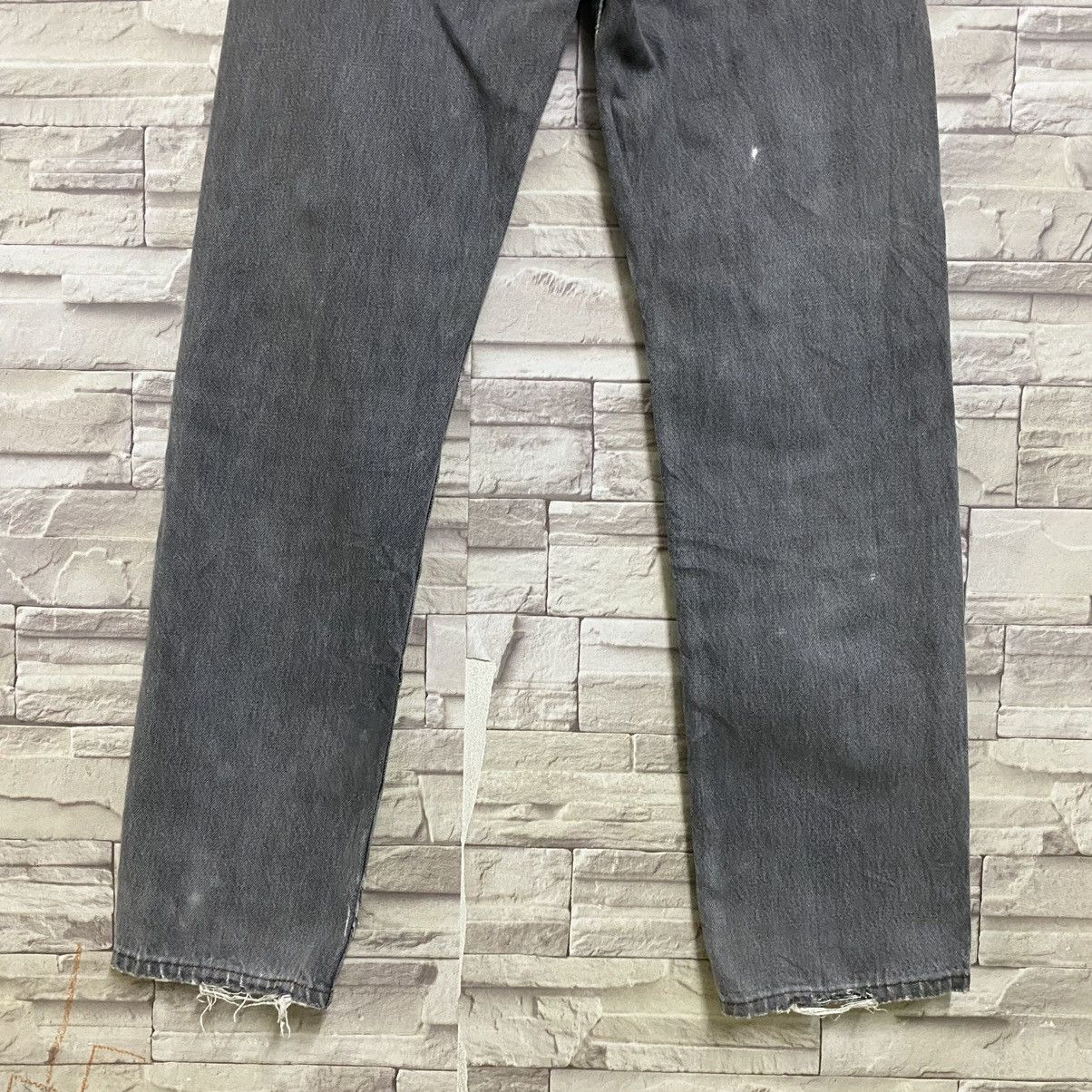 Levi's Vintage 80s Levis 501 Distressed Jeans 28x31 Made in USA Size US 28 / EU 44 - 12 Thumbnail
