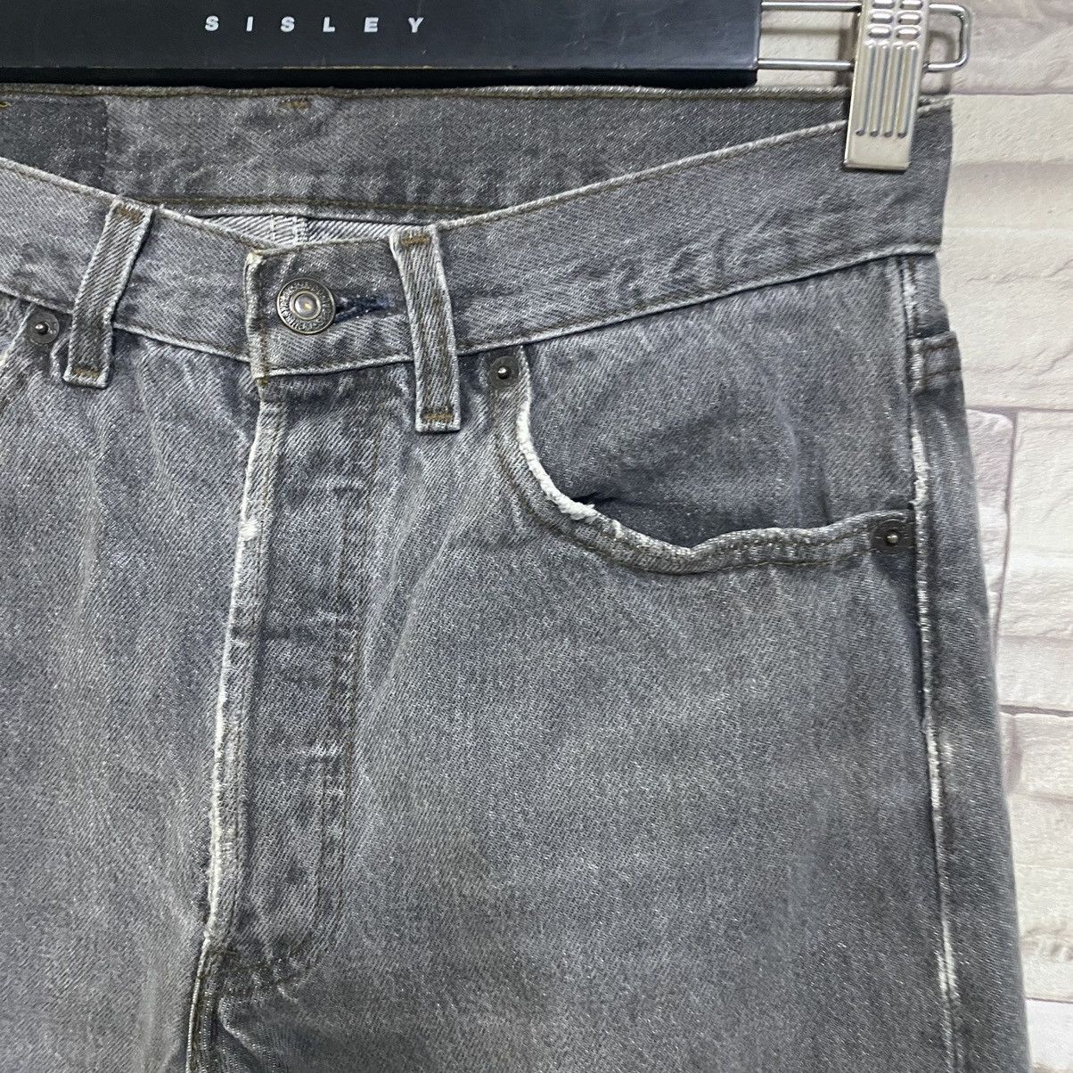 Levi's Vintage 80s Levis 501 Distressed Jeans 28x31 Made in USA Size US 28 / EU 44 - 7 Thumbnail