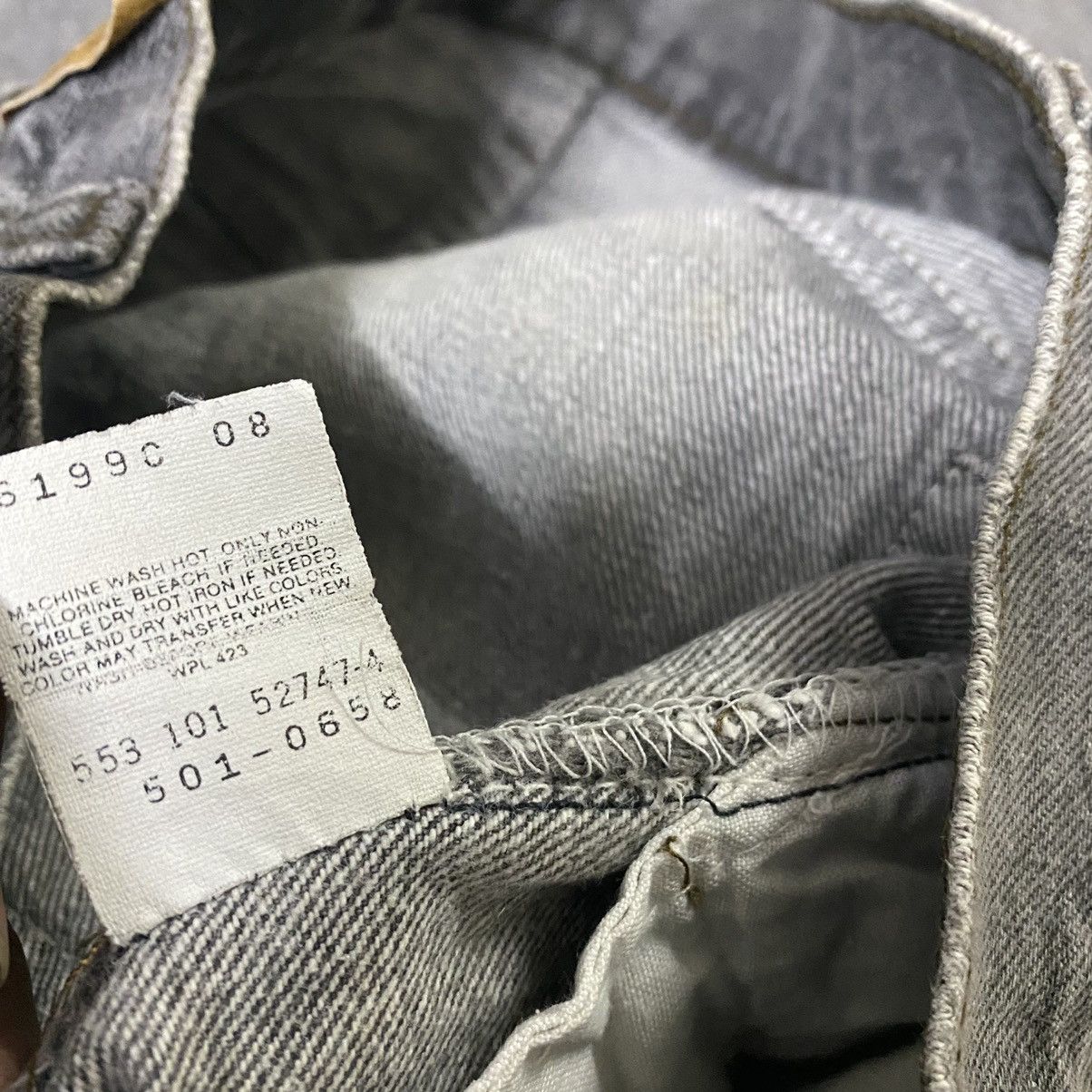 Levi's Vintage 80s Levis 501 Distressed Jeans 28x31 Made in USA Size US 28 / EU 44 - 19 Thumbnail