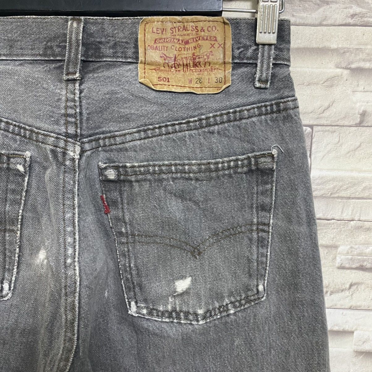 Levi's Vintage 80s Levis 501 Distressed Jeans 28x31 Made in USA Size US 28 / EU 44 - 15 Thumbnail