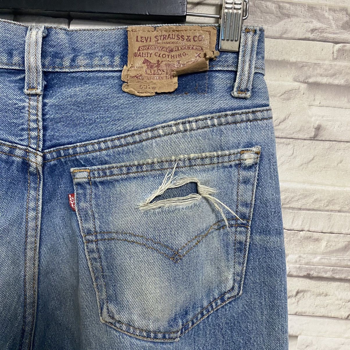 Levi's Vintage 90s Levis 501xx Distressed Jeans 30x29 Made in USA Size US 30 / EU 46 - 13 Thumbnail