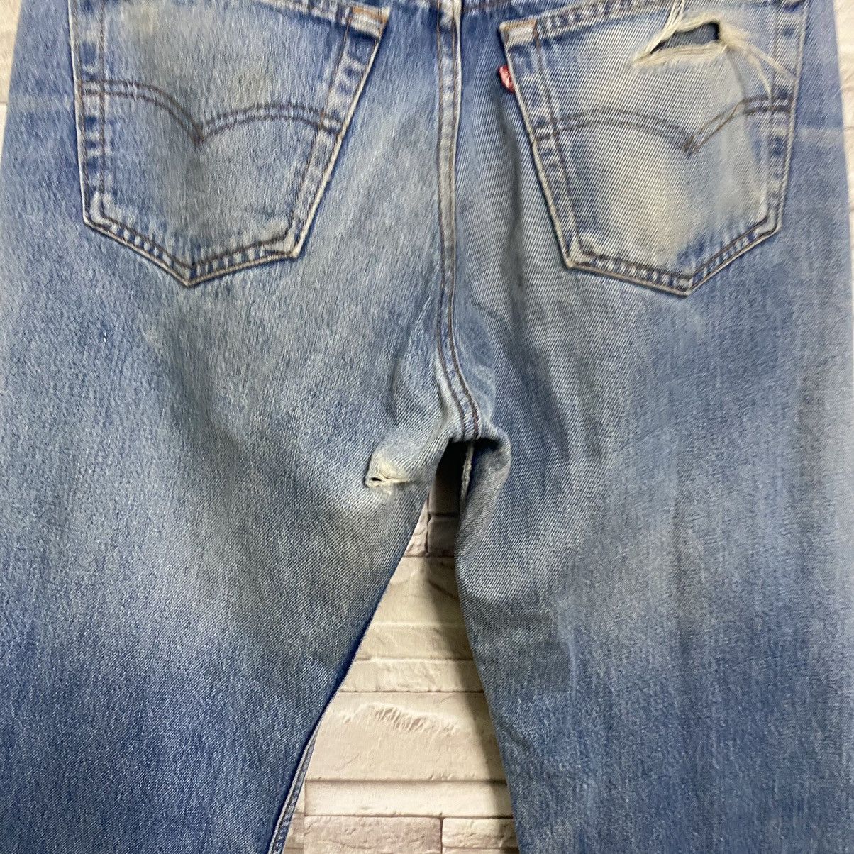Levi's Vintage 90s Levis 501xx Distressed Jeans 30x29 Made in USA Size US 30 / EU 46 - 15 Thumbnail