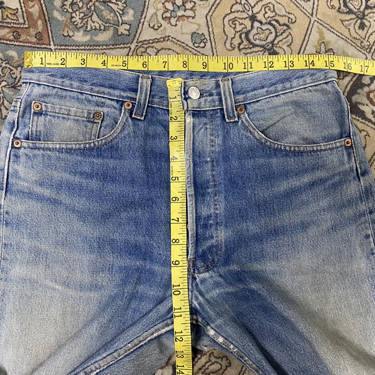 Levi's Vintage 90s Levis 501xx Distressed Jeans 30x29 Made in USA Size US 30 / EU 46 - 20 Thumbnail