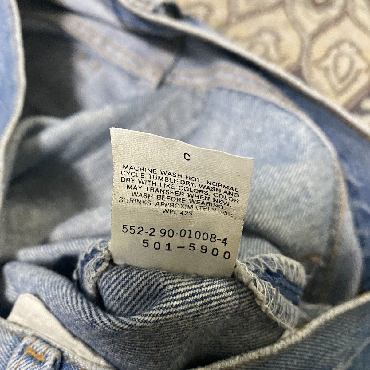 Levi's Vintage 90s Levis 501xx Distressed Jeans 30x29 Made in USA Size US 30 / EU 46 - 19 Thumbnail