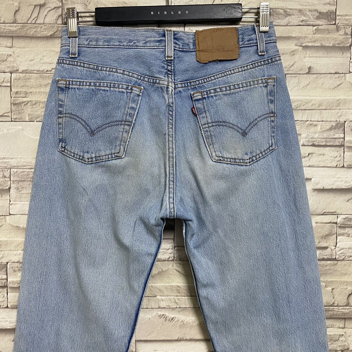 Levi's Vintage 90s Levis 501 Lightwash Distressed Jeans 29x31 Size US 29 - 11 Thumbnail