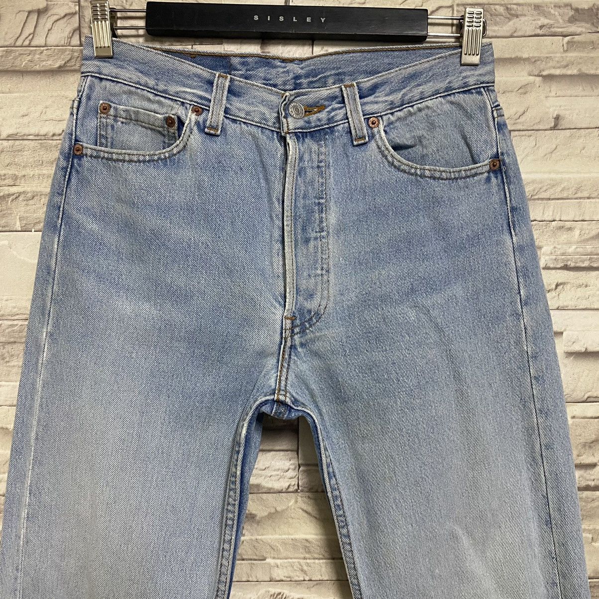 Levi's Vintage 90s Levis 501 Lightwash Distressed Jeans 29x31 Size US 29 - 4 Thumbnail