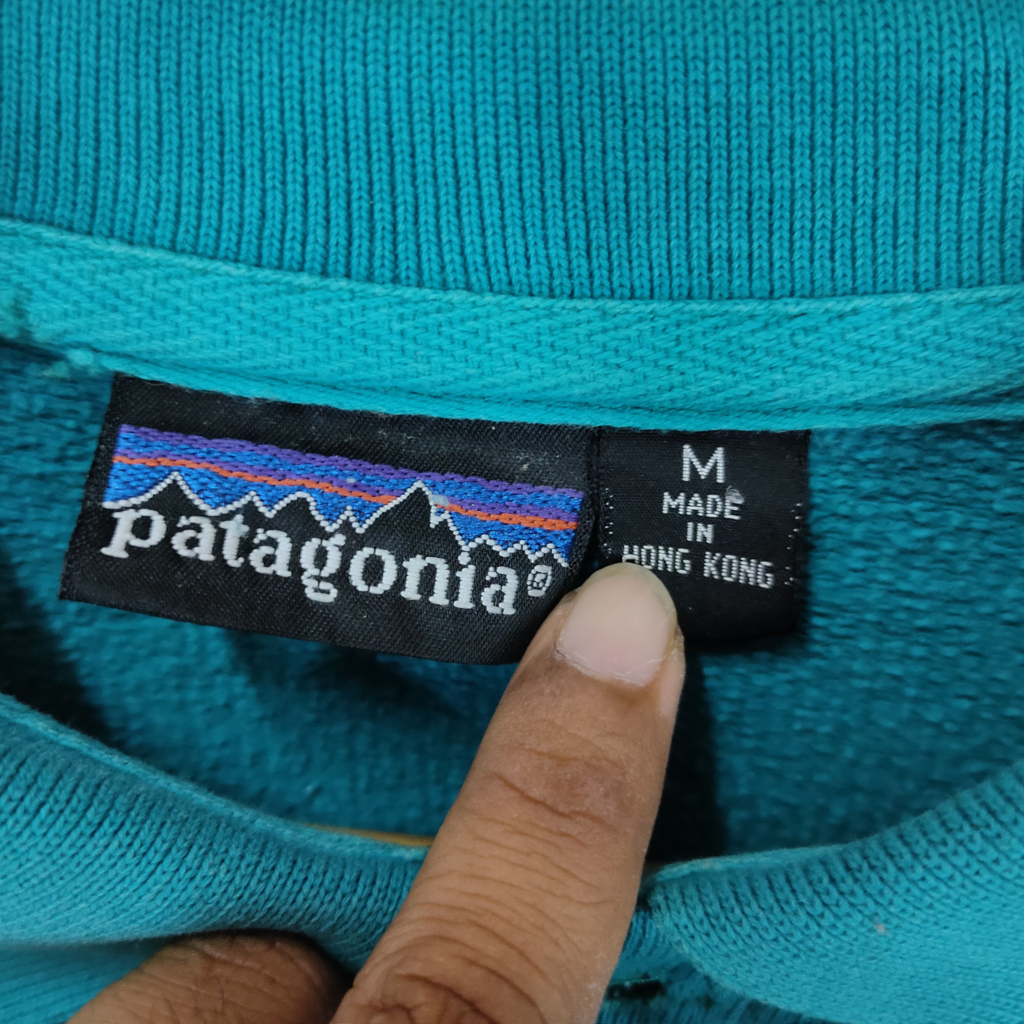 Patagonia VINTAGE PATAGONIA Small Embroidery SpellOut Polo Sweatshirt Size US M / EU 48-50 / 2 - 3 Thumbnail
