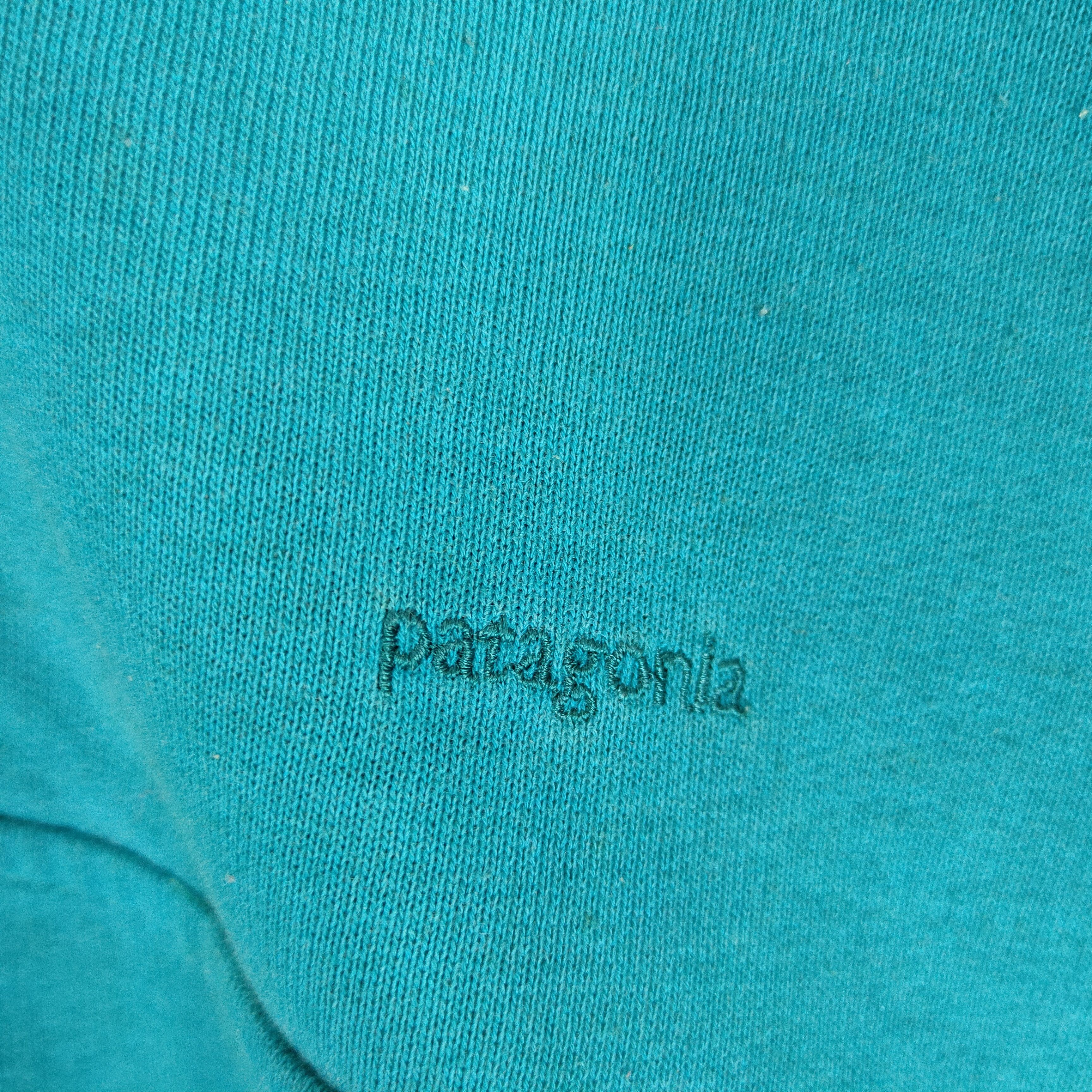 Patagonia VINTAGE PATAGONIA Small Embroidery SpellOut Polo Sweatshirt Size US M / EU 48-50 / 2 - 2 Thumbnail