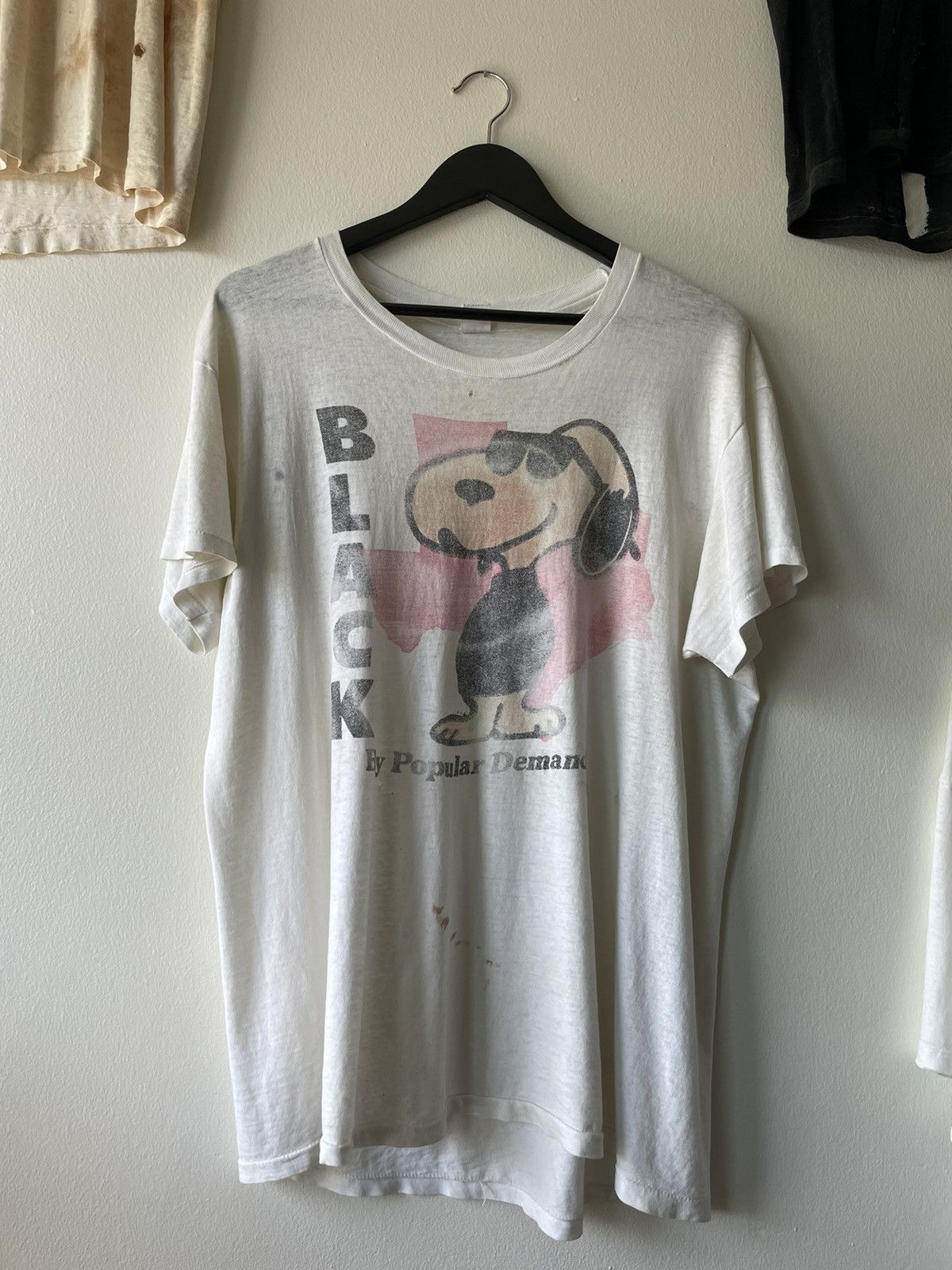 Peanuts VINTAGE 50'S BLACK SNOOPY T-SHIRT Size US L / EU 52-54 / 3 - 3 Thumbnail