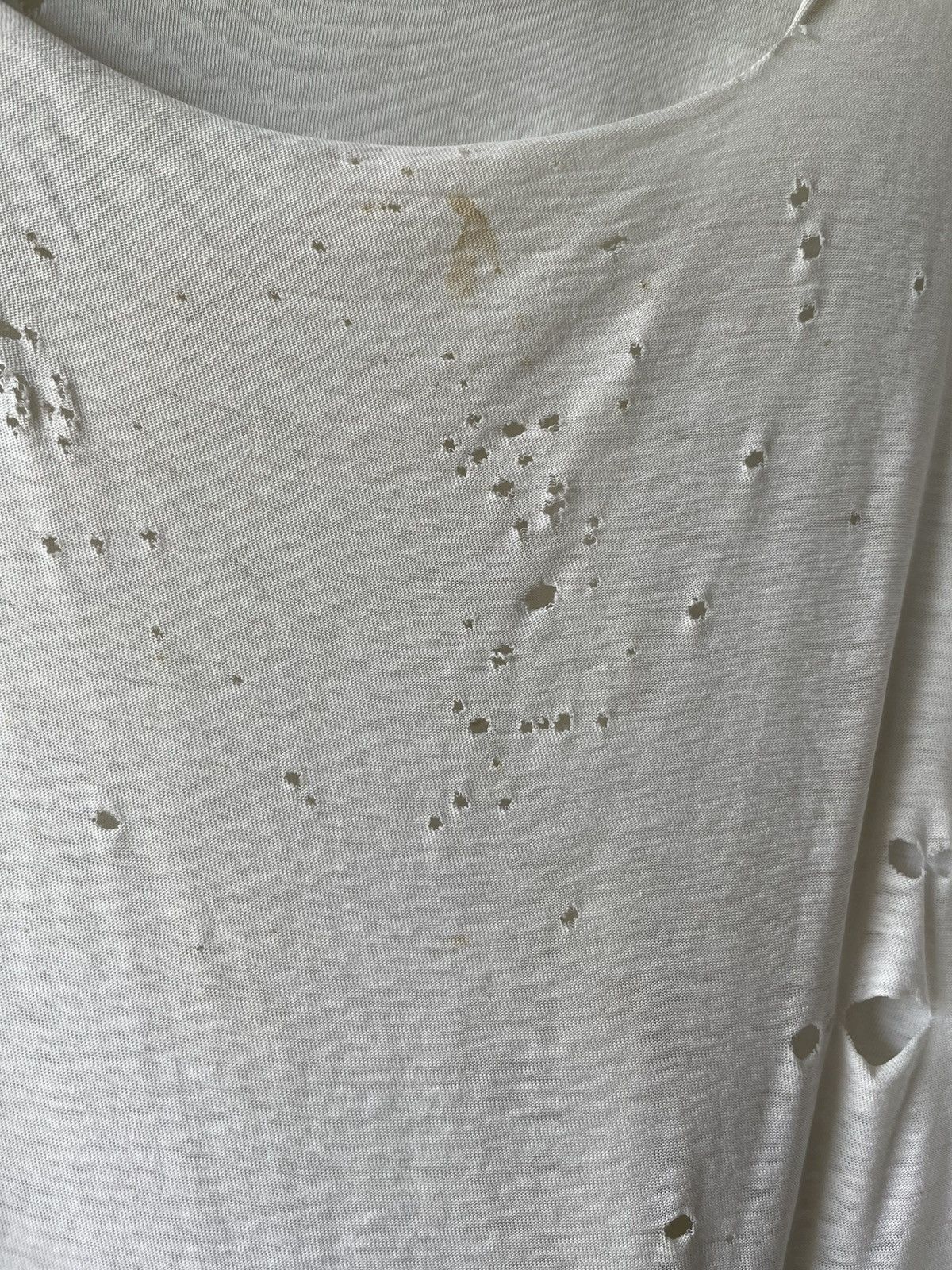 Vintage VINTAGE OBLITERATED T-SHIRT Size US L / EU 52-54 / 3 - 11 Thumbnail