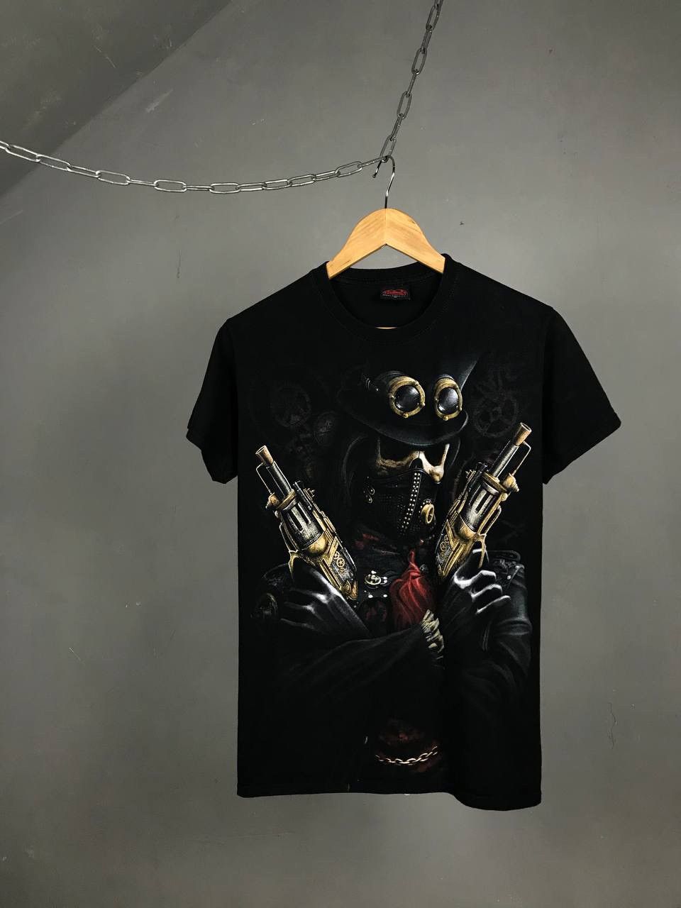 Vintage Skulls spiral vintage rock overprinted tee Size US M / EU 48-50 / 2 - 1 Thumbnail