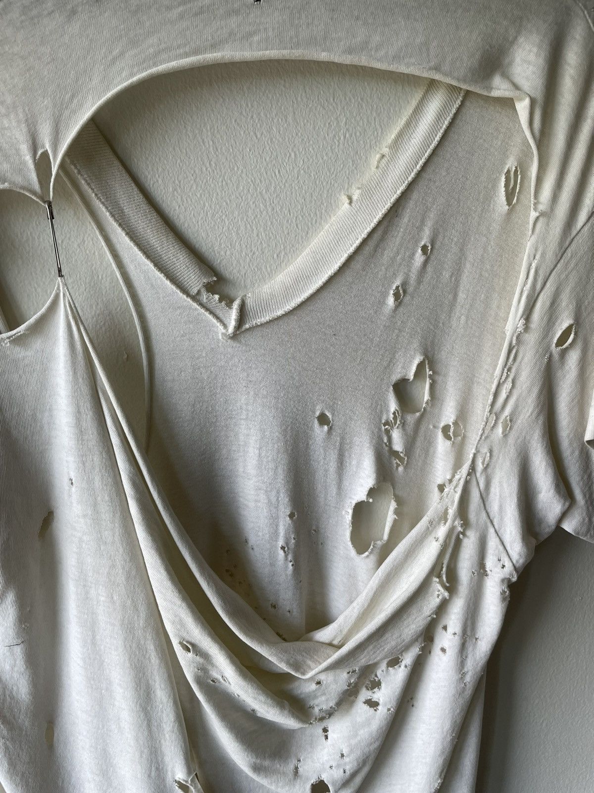 Vintage VINTAGE OBLITERATED V-NECK Size US L / EU 52-54 / 3 - 14 Thumbnail