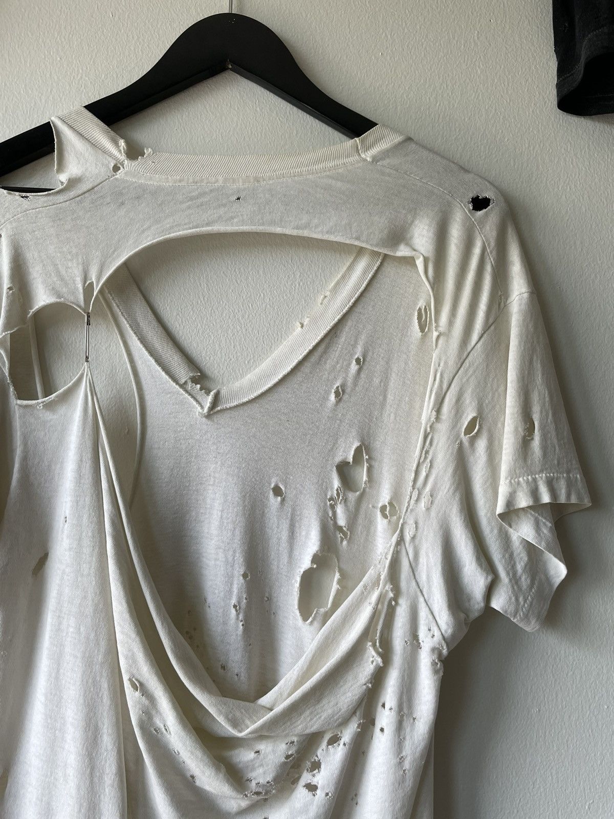 Vintage VINTAGE OBLITERATED V-NECK Size US L / EU 52-54 / 3 - 11 Thumbnail