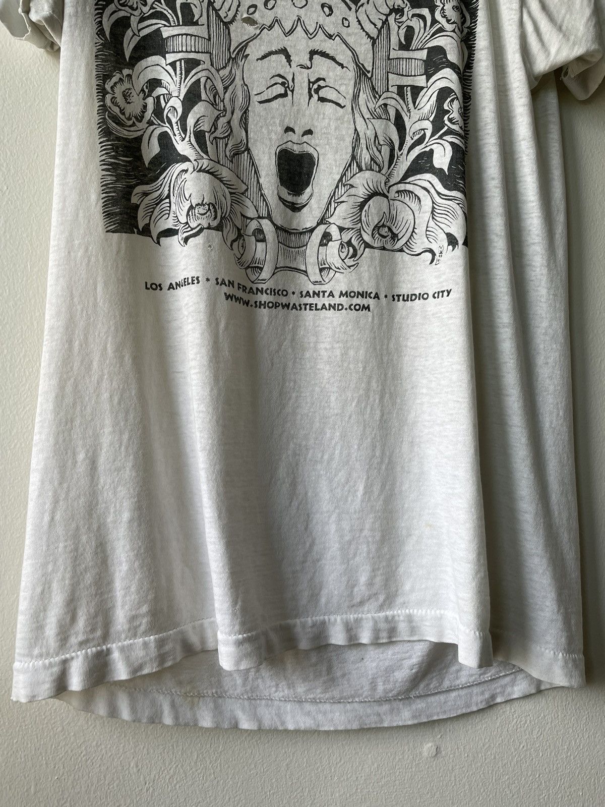 Vintage VINTAGE 80'S THRASHED WASTELAND T-SHIRT Size US L / EU 52-54 / 3 - 5 Thumbnail