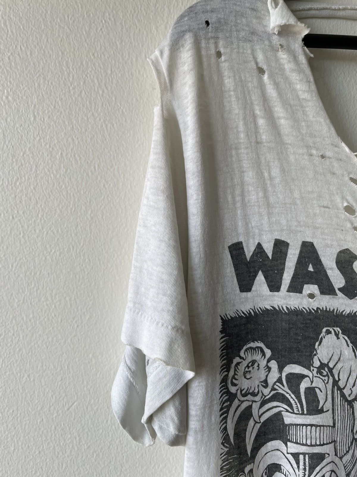 Vintage VINTAGE 80'S THRASHED WASTELAND T-SHIRT Size US L / EU 52-54 / 3 - 6 Thumbnail