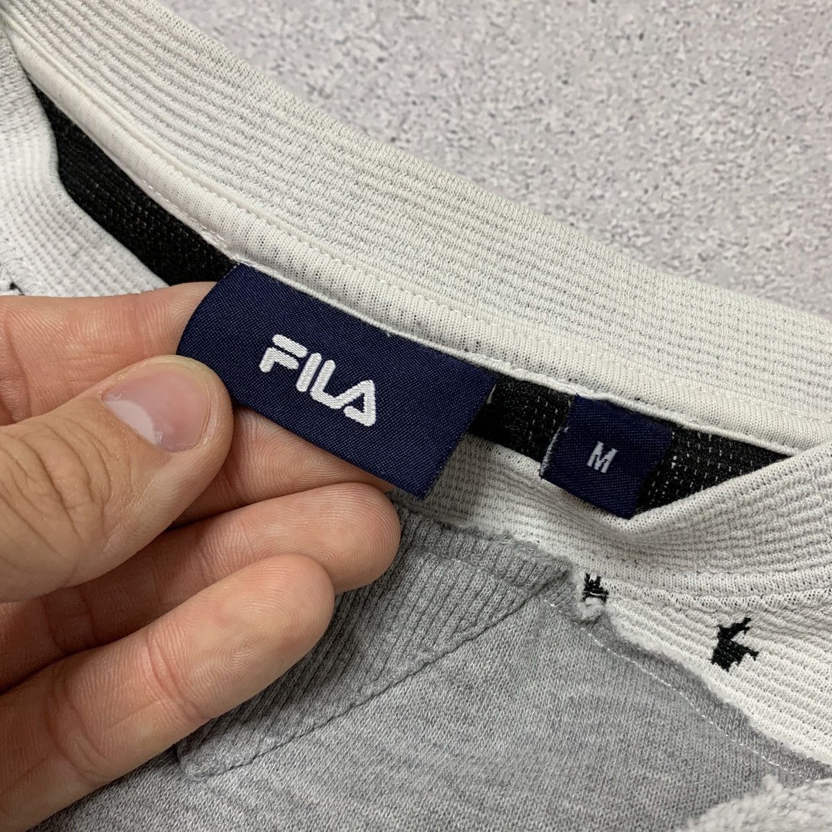 Fila 💥Custom💥FILA Italia Sweatshirt Size US M / EU 48-50 / 2 - 17 Thumbnail