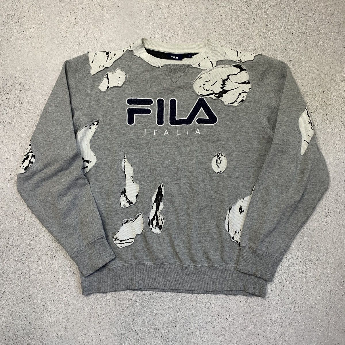 Fila 💥Custom💥FILA Italia Sweatshirt Size US M / EU 48-50 / 2 - 8 Thumbnail